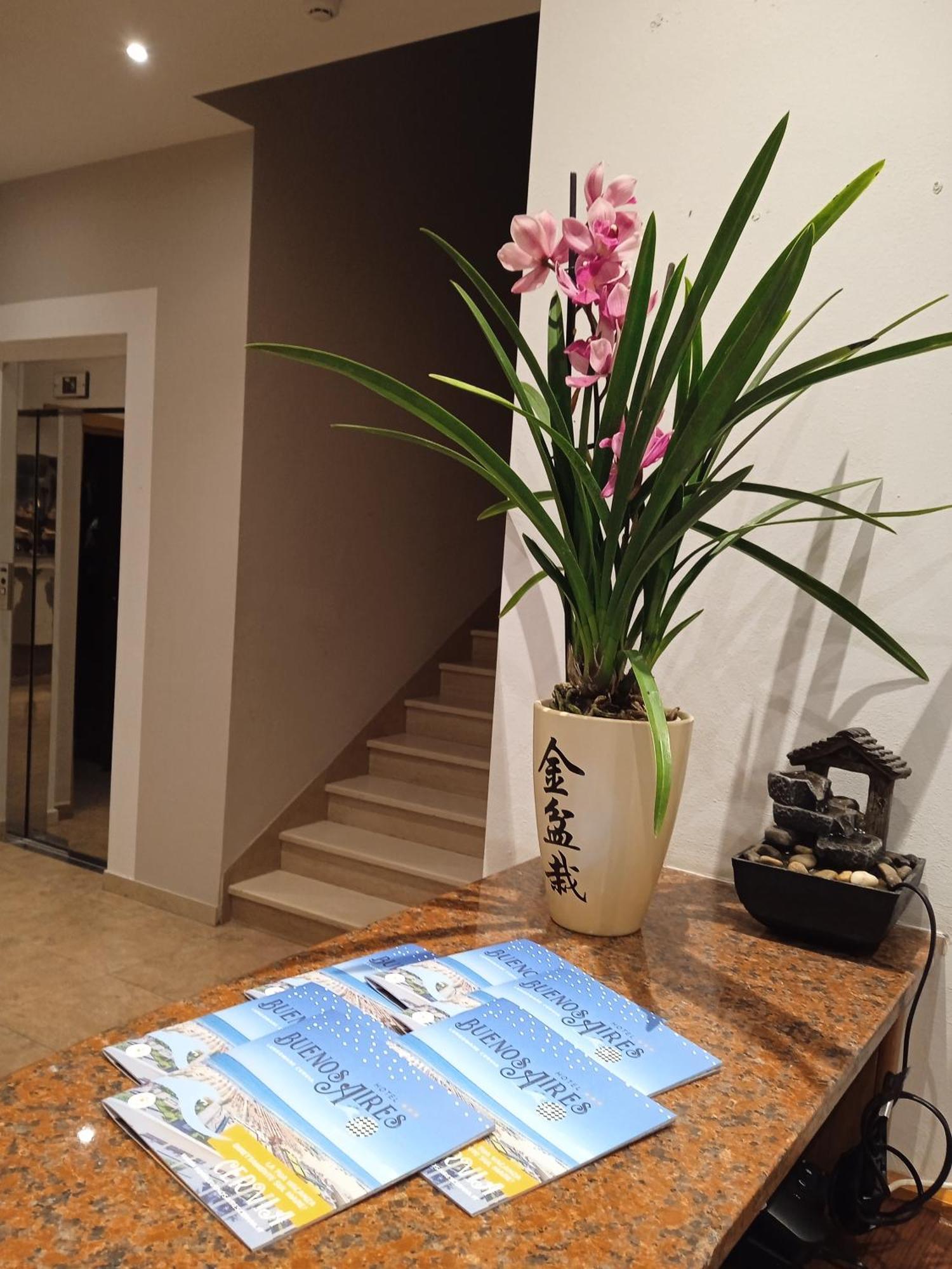 קרביה Hotel Buenos Aires מראה חיצוני תמונה
